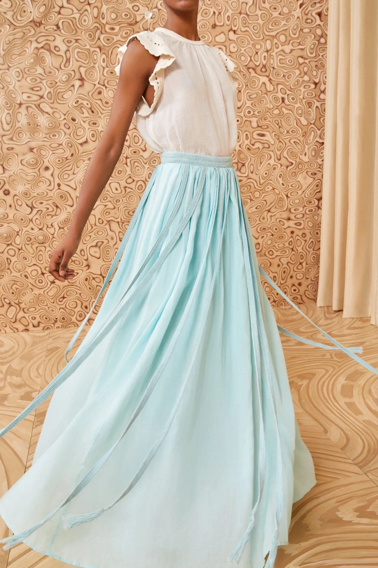 corrine_skirt_4.webp Corrine Skirt<Ulla Johnson Shop