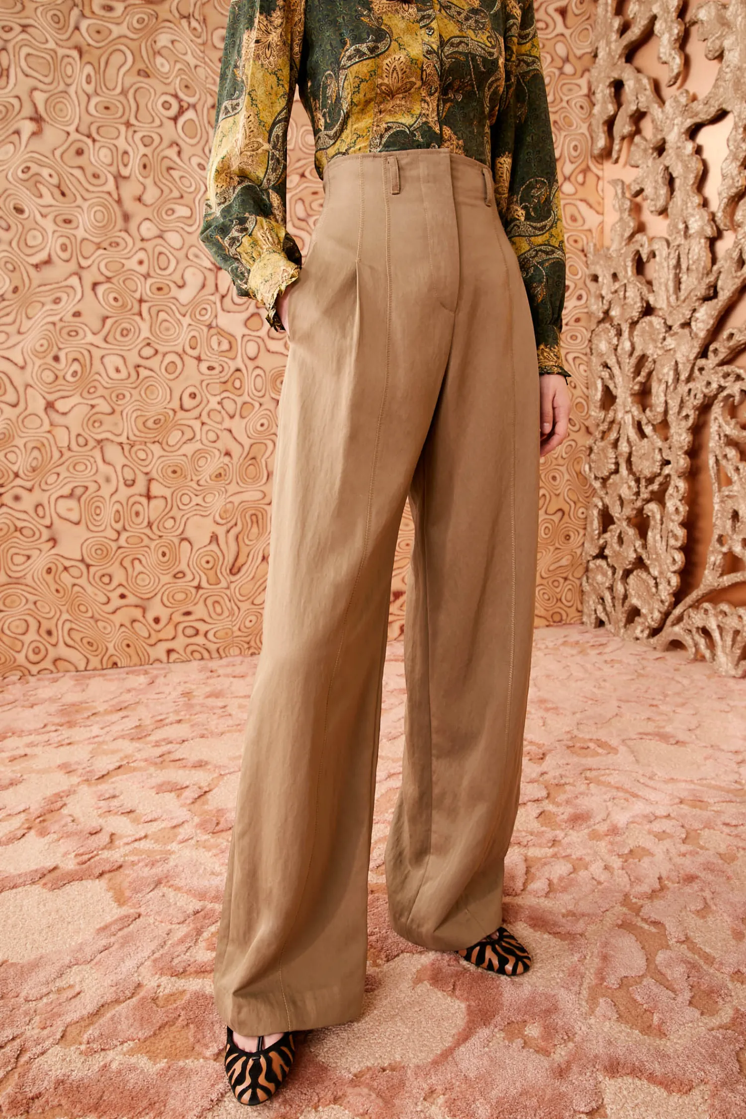 delvine_pant_1.webp Delvine Pant<Ulla Johnson Cheap