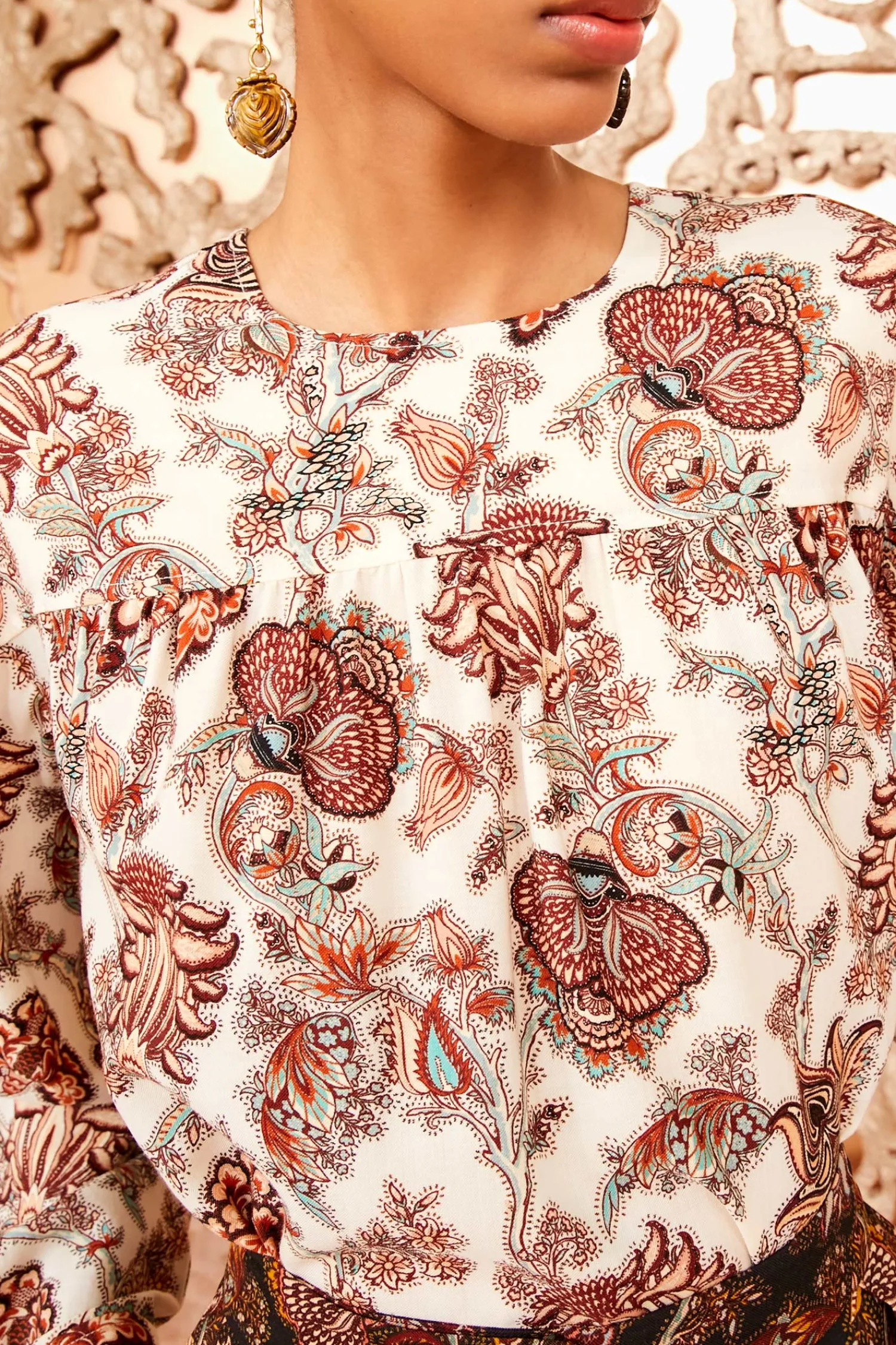 esen_blouse_1.webp Esen Blouse<Ulla Johnson Shop