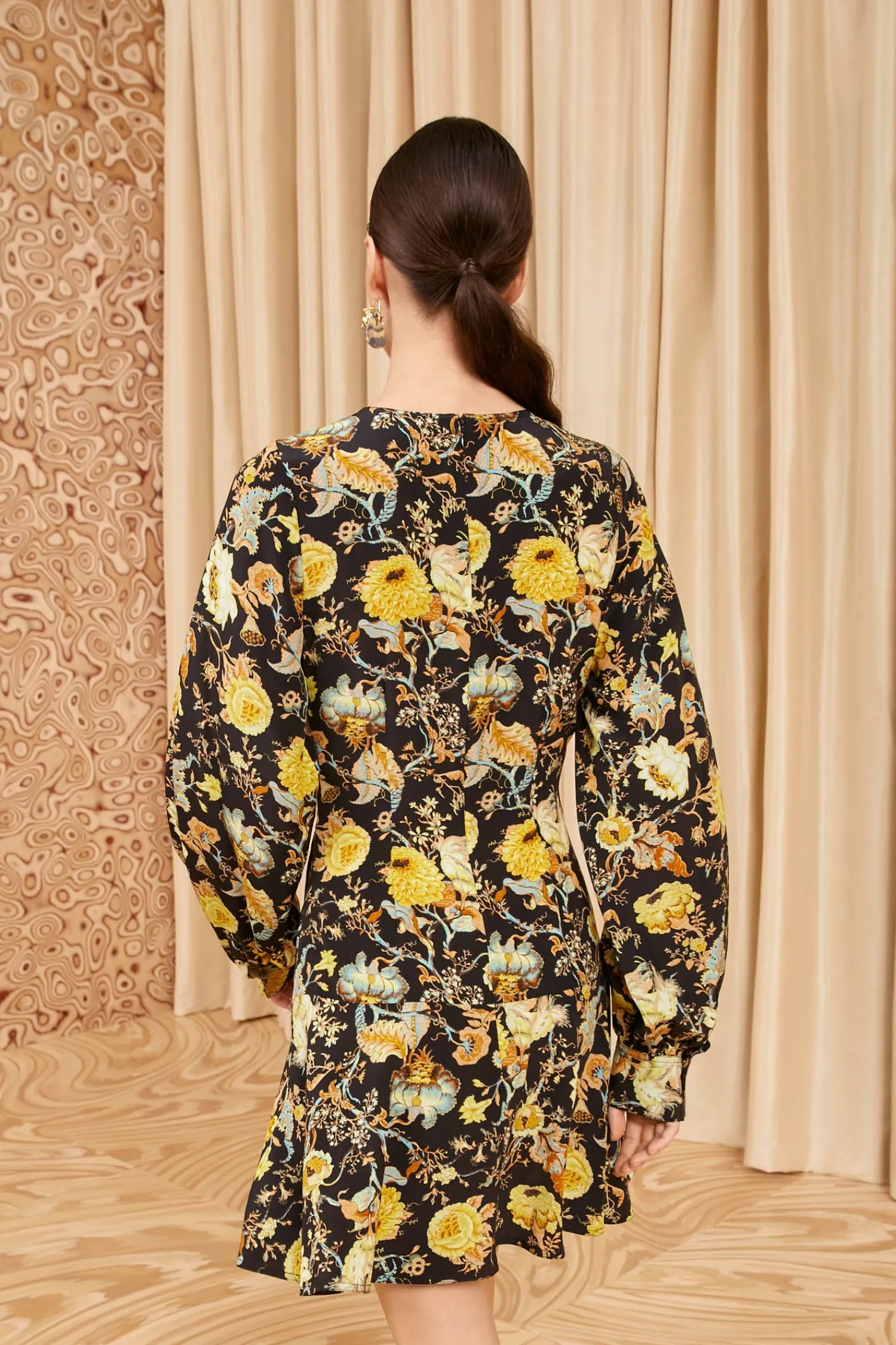 salima_dress_3.webp Salima Dress<Ulla Johnson Flash Sale