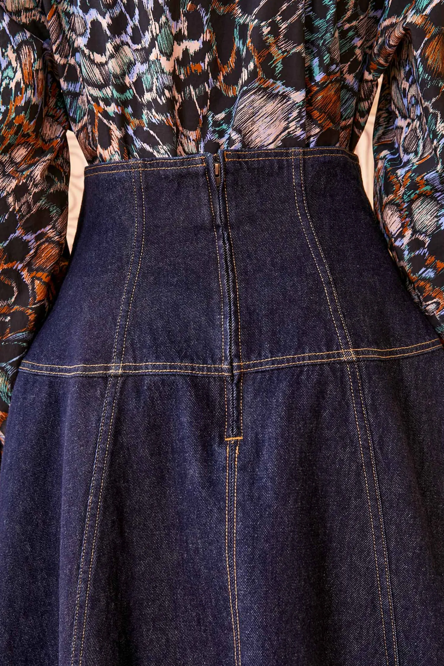 the_estelle_skirt_4.webp The Estelle Skirt<Ulla Johnson Best Sale