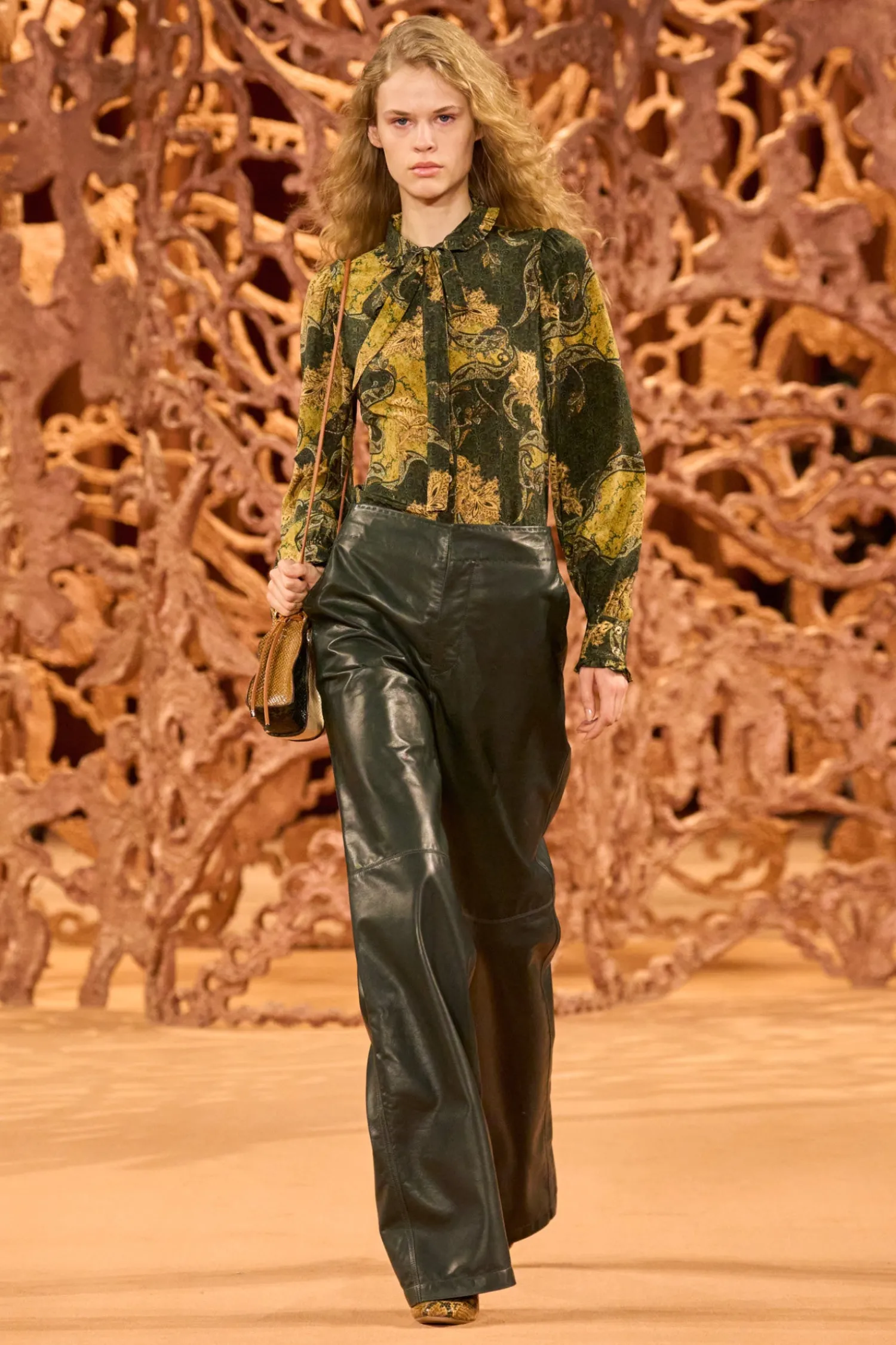 vedra_blouse_5.webp Vedra Blouse<Ulla Johnson Best Sale